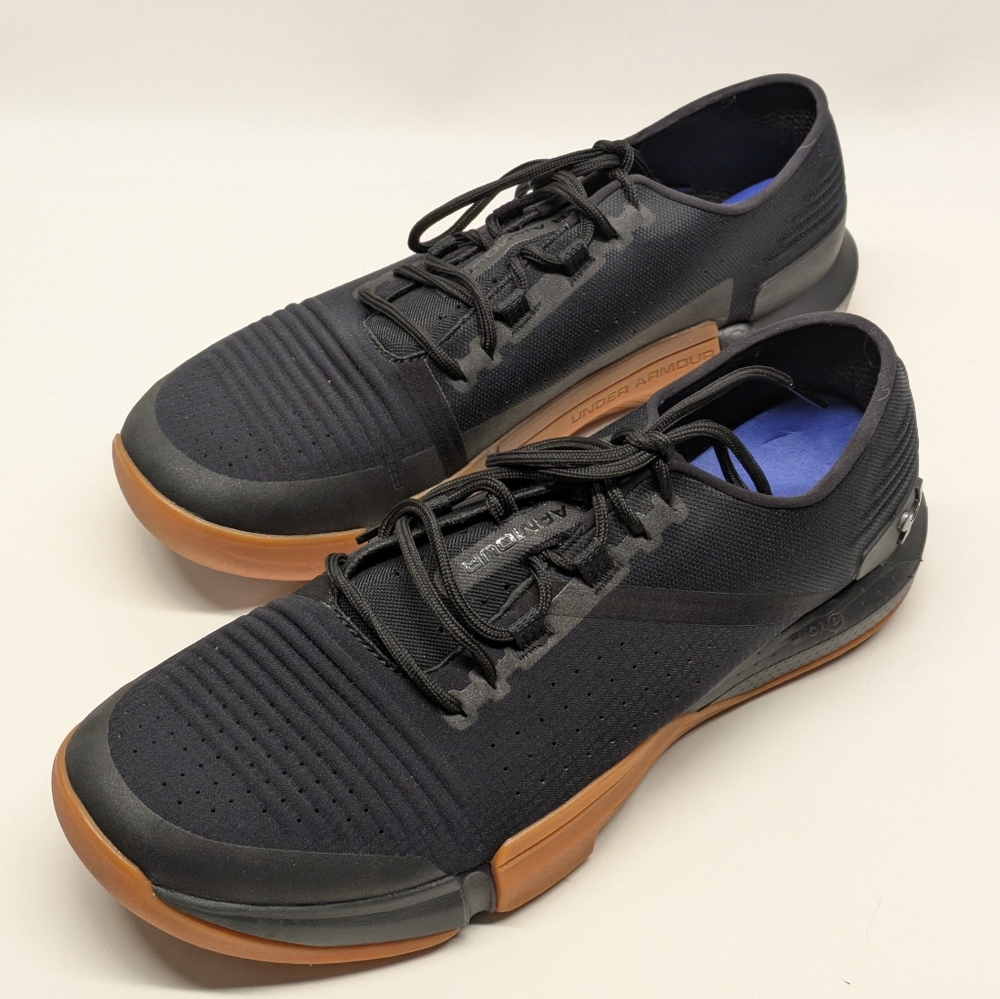 Under Armour Black and Tan Men's Tribase Reign training Shoe. Size 11 USA